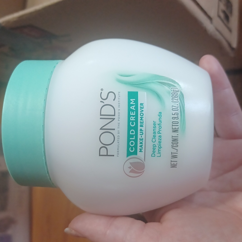 Ponds makeup remover